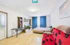Casă P+E cu două apartamente, zona Drăgășani - 3