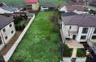 Teren intravilan Valu Traian 916 mp, 14 ml, între case, utilități. - 2