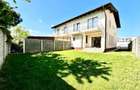 Casă de închiriat 5 camere + 5 băi + 3 balcoane + terasă 800€/luna - 1