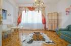 Apartament in vila , 3 camere Zona Centrala cu pivnita , baie ,balcon mare - 3