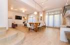 Vila in zona Strand, cu 7 camere , 2 garaje, curte de 200 mp - 2