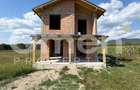 Casa la rosu de vanzare | 120 mp | 5 ari de teren | sat Sasar