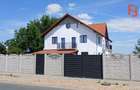 Casa individuala cu 6 camere Parter + 1 Etaj in Comlosu Mare - 1