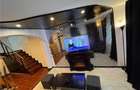 Casa/Vila de inchiriat Sararie - 700 euro - 1