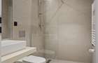 Apartament cu 4 camere de inchiriat // ONE North Lofts - 9