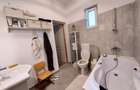 Casă de vanzare 200 mp utili, teren 2.160 mp–Simeria, Str. G. Coșbuc - 8