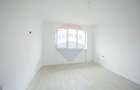 De vânzare apartament cu 2 camere, renovat, în zona Rogerius - 4