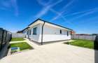 Casă parter Domnești, 3 dormitoare, 2 băi, teren generos 460 mp - 2