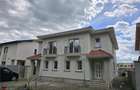 Duplex deosebit - zona excelenta - toate utilitatile - finisaje TOP - 2