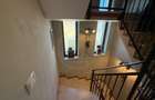 Casa, P+E+M, 170 mp, Zona Ford - 20