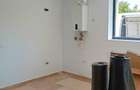 Vila Tunari str. Paris, 5 camere, curte 300  mp, 400 mp construiti - 25