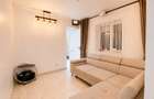 Casă renovată cu teren de 938 mp, garaj și anexă – Valu lui Traian - 3