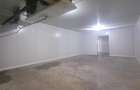 Spatiu Industrial/Hala, peste 750 mp,  Amplasat pe un Teren de 2000 mp, Zona Cet - 17
