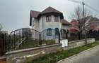 Vila eleganta de inchiriat, locatie excelenta - 2