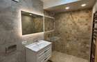 Apartament 2 camere - zona Lipovei ( loc de parcare inclus) - 1