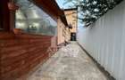 Casa individuala, 6 camere, 3 bai, garaj,acces auto, teren de 411 - 21
