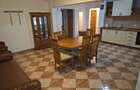 Inchiriez apartament 3 camere, decomandat, Piata Gavana 370 euro / luna - 6