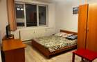Apartament 2 camere decomandat, etaj 4, renovat, metrou 1 Decembrie 1918 - 3