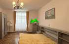 Apartament de vanzare 2 camere pod curte Sibiu Central - 1