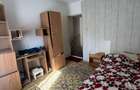 - Apartament 3 camere confort 1 decomandat, zona Progresu
