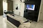 Apartament modern 3 camere 2 bai 64 mp utili si parcare zona Central - 2