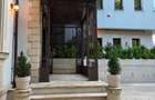 Vand spatiu comercial cental - 3