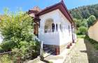 Casa 5 camere cu acces auto RASNOV - 39