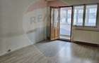 Apartament cu 2 camere decomandat de vanzare, etaj 1, zona Milcov - 5