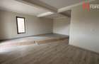 Duplex de vanzare cu 5 camere, despartit prin garaj, zona Giroc  - 18