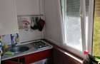 Apartament de vânzare cu 3 camere, zona Abator - 2