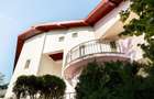 Timisoara - Girocului Vila 12 Camere 4 Bai | 497mp Utili 1373mp Teren