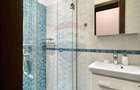 Apartament cu 3 camere de închiriat - 9
