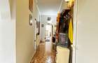 Vila P-ta Unirii cu 4 camere,curte,subsol,Centru civic,parcare,ultracentral. - 8