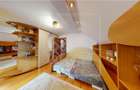 Casa individuala de vanzare - 7 camere, 278 mp utili - Strand - 25