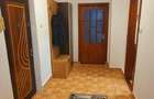 Apartament de închiriat cu 2 camere, decomandat, zona Km 4-5 - 7