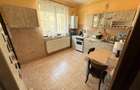 Apartament decomandat, etajul 1, garaj individual, strada Stejarului - 1