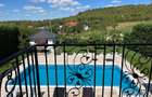 Vilă cu 7 camere, P+E, Piscină, 1102mp teren, Dealuri, Oradea. - 18