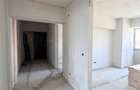 APARTAMENT SPATIOS CU VEDERE PE 2 PARTI