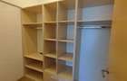 Apartament modern,  suprafata foarte generoasa