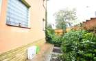Vila spatioasa, pretabil pentru locuit/clinica, zona Micro 17 – Galati - 53
