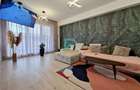 Penthouse, Qualis 2, Tractorul - 3