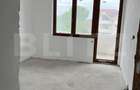 Apartament de 3 camere, 2 balcoane, 93 mp, etaj 1 - 5