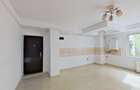 Apartament în vilă cu curte, etaj 1