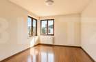Casa Individuală cu 5 camere, 277 mp utili, 987 mp teren, zona Torontalului