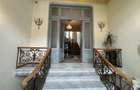Vila istorica de vanzare in zona *Unirii* | 21 camere | curte, garaj - 55