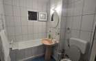 Apartament decomandat, trei camere, et.3/4, Rovine-Posta
