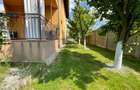 Pretabila pentru doua familii - 3