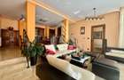 Casa Multifunctionala – Pensiune, Evenimente, Piscina si Crama - 23
