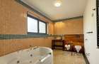 VILA PREMIUM CU 4 CAMERE IN SANPETRU - 23