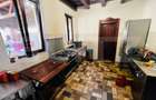 Casa de inchiriat, 5 camere, 130 mp, 450 mp teren, zona Madaras